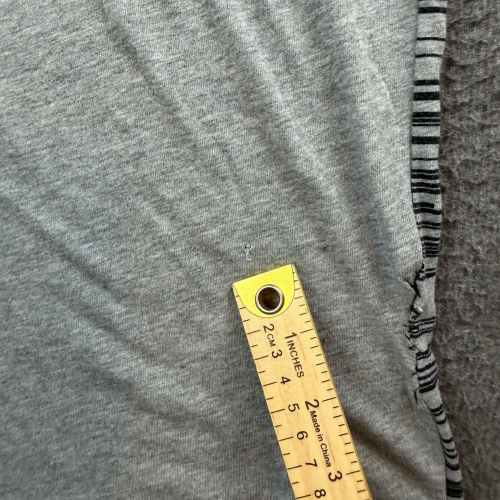 Nike Pocket T-Shirt Men's Small Gray Black Striped Slim Fit Colorblock Tee - Picture 3 of 8